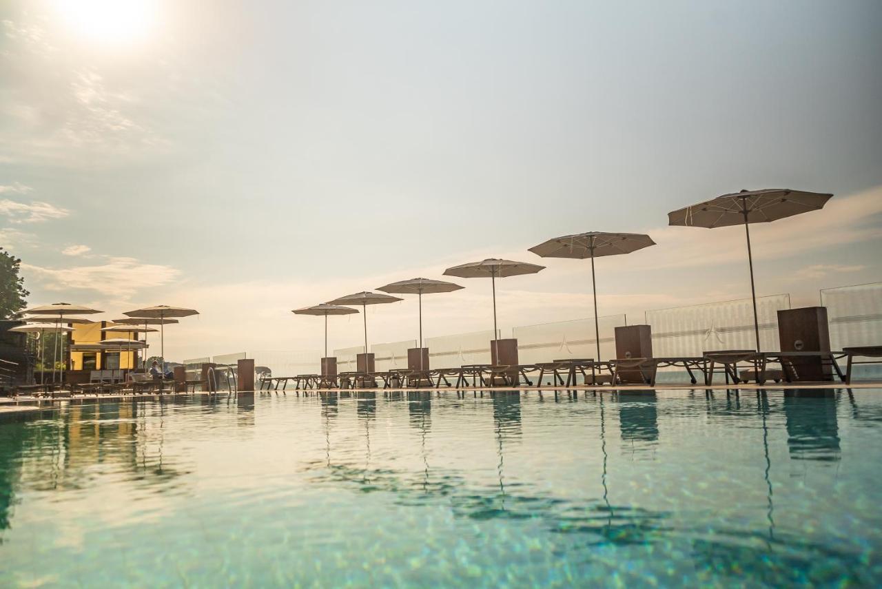 Atik Hotel Unye ภายนอก รูปภาพ